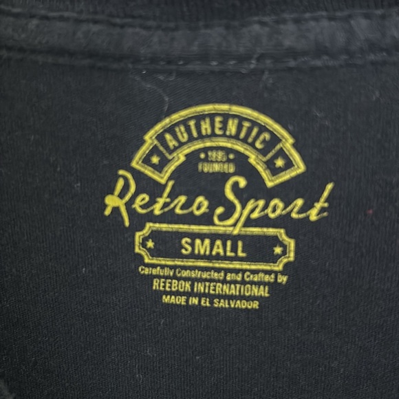 Retro New Orleans Saints T-shirt - Picture 5 of 5